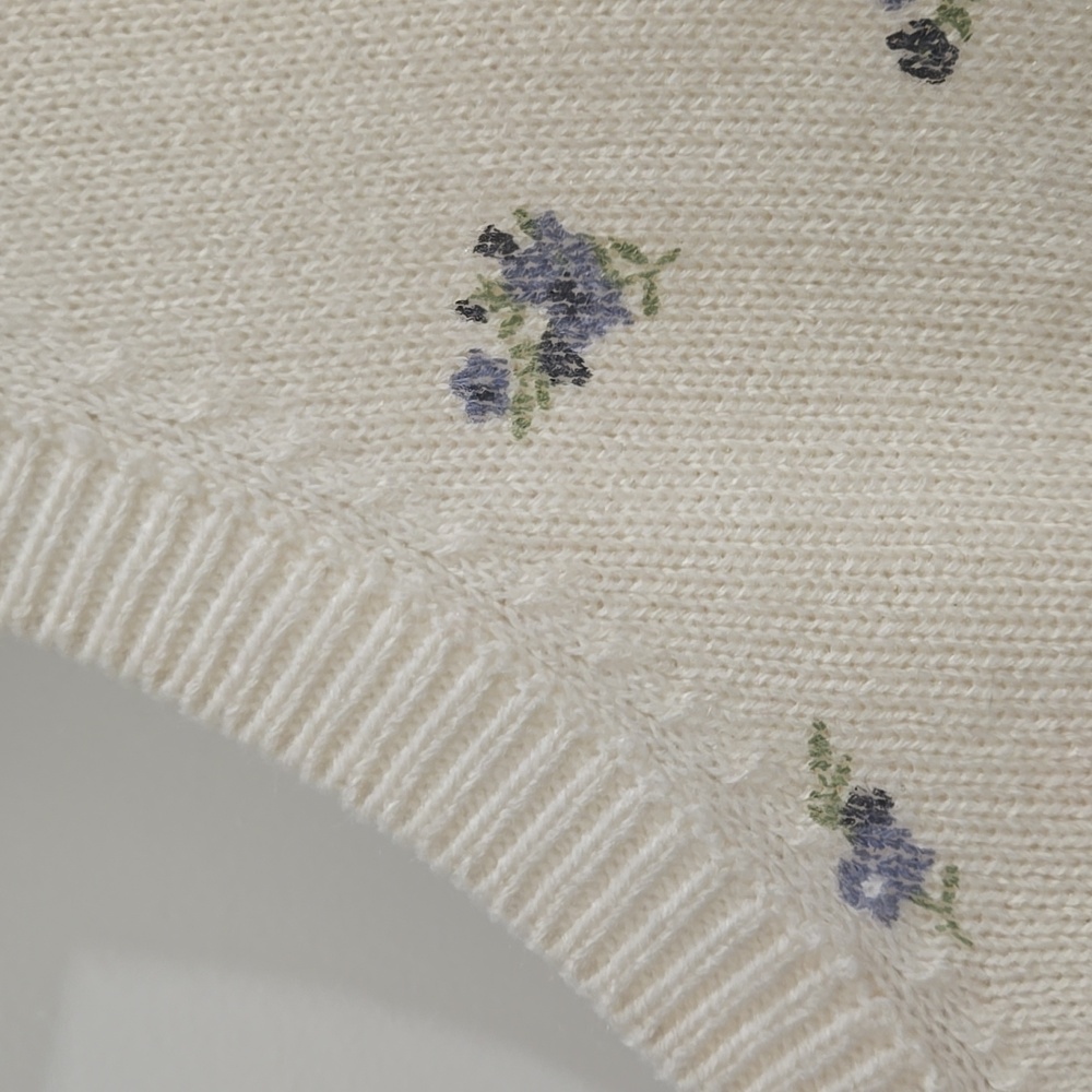 H&M Cream Knit Sleeveless Sweater  EUC - Picture 6 of 7